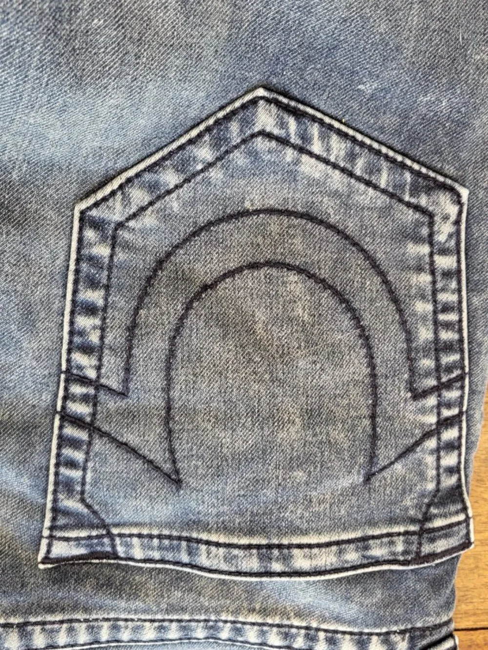 True Religion Rocco Relaxed Skinny Jeans Mens 33 Heavy Wash Stretch Denim